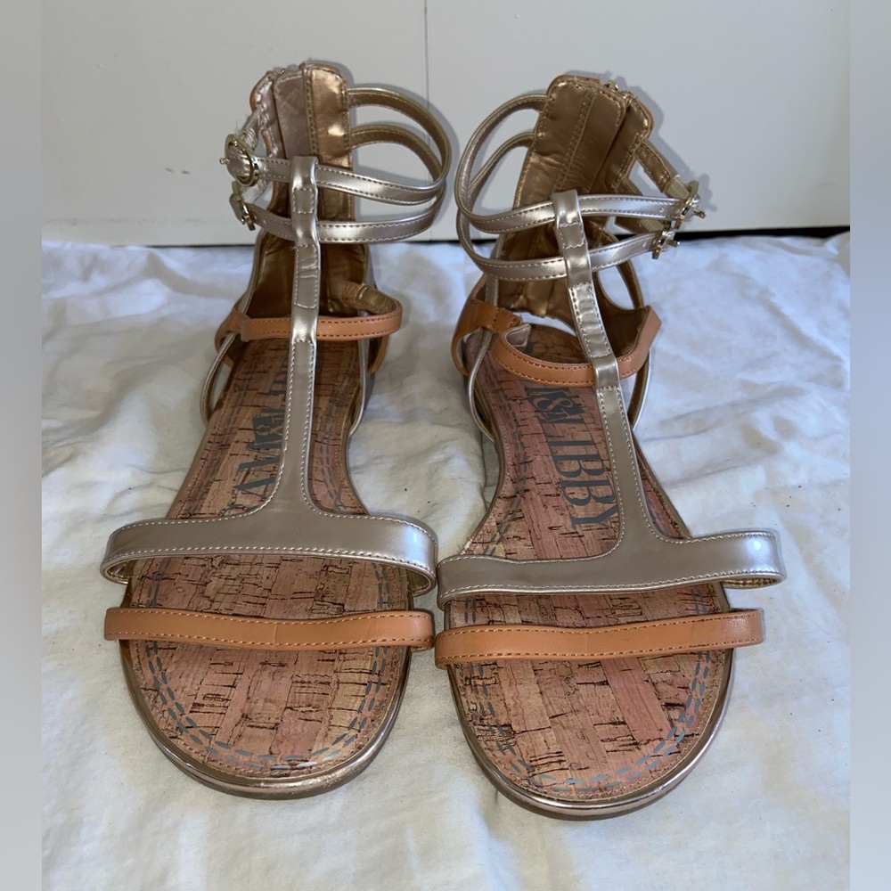 Women’s Sandals, Size 10 - Picture 8 of 9